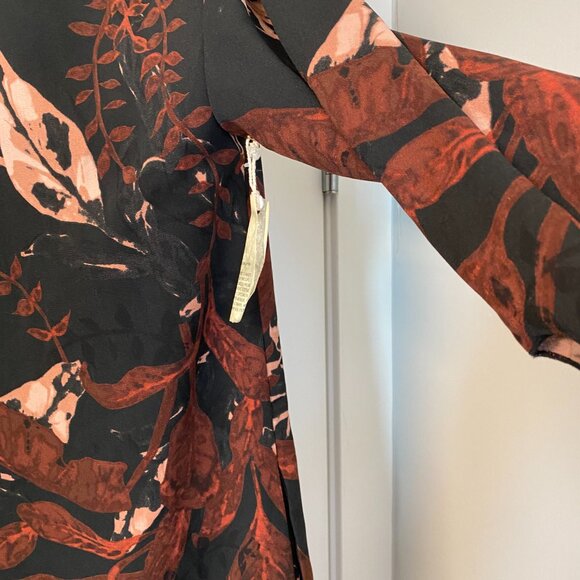 Aritzia Wilfred Charpont Crepe dress BNWT - Picture 3 of 14